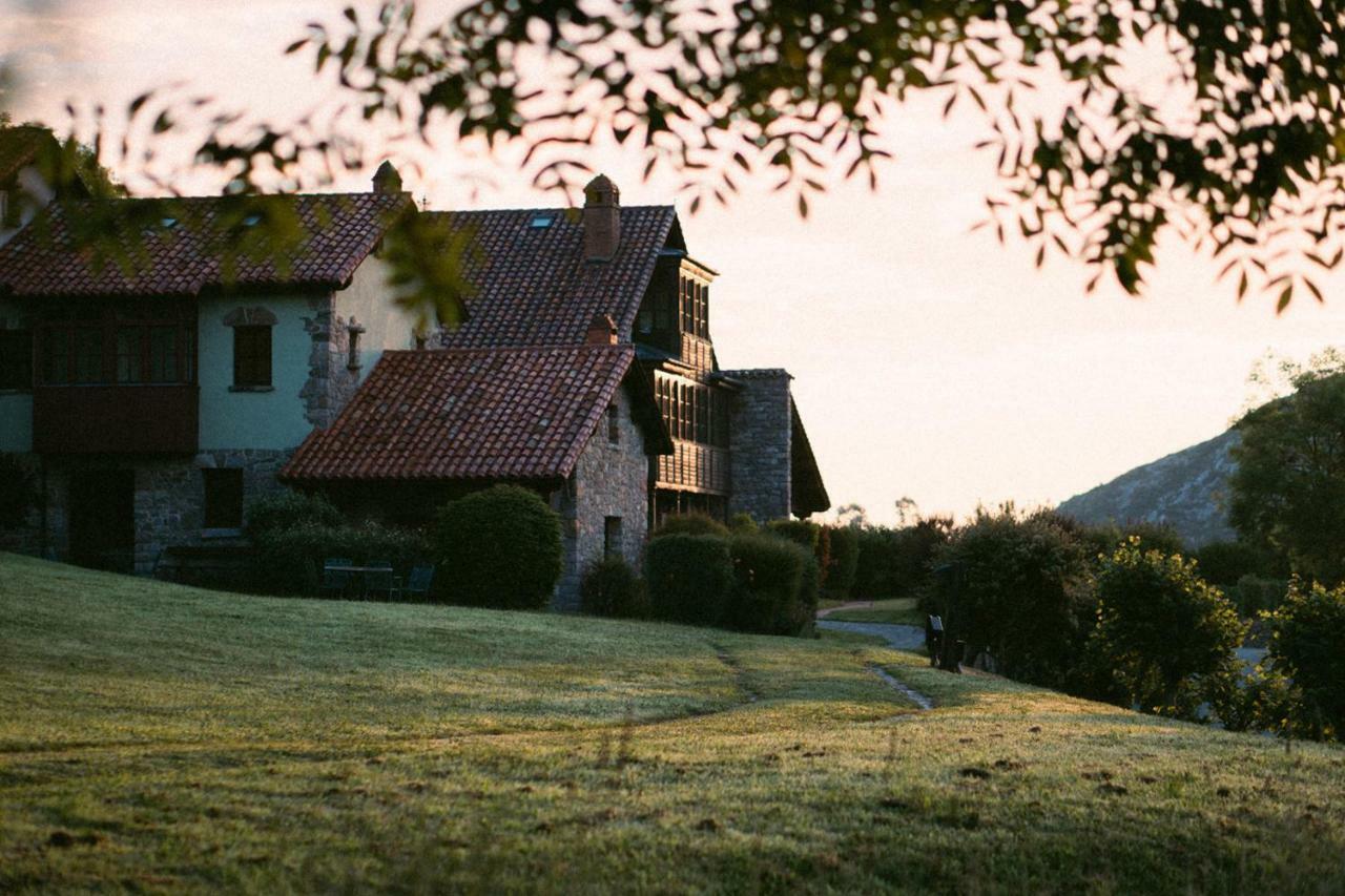 La Montana Magica Hotel Rural Vibano Exteriör bild